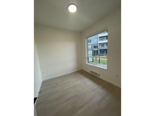 Building Photo - 6270 Gooseberry Dr
