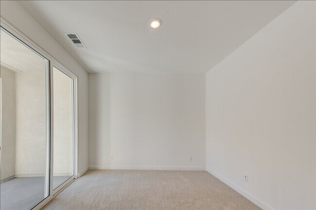 Foto del edificio - 1202 Mountain Laurel Rd