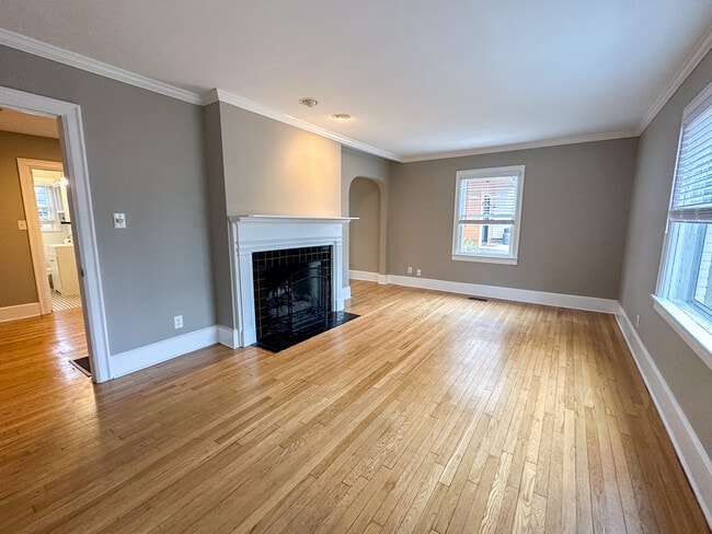 Building Photo - 705 Ideal Way