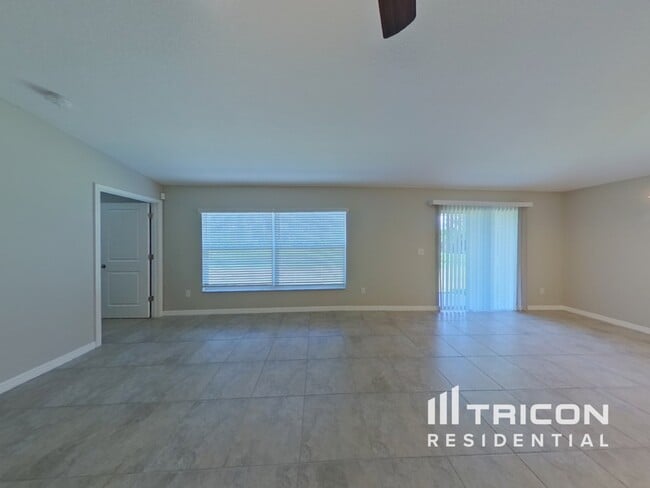 Foto del edificio - 17224 White Mangrove Dr
