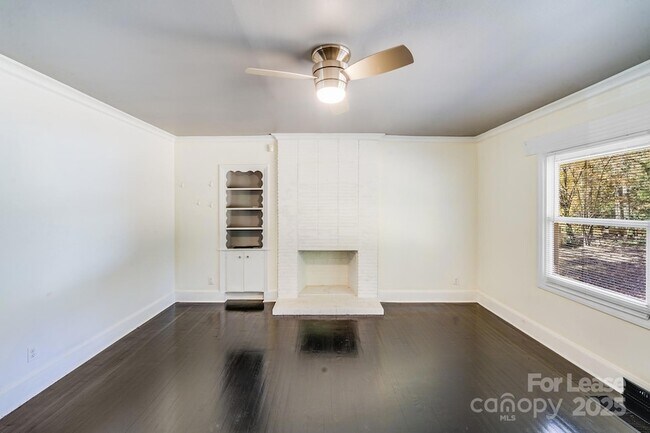 Foto del edificio - 5311 Princess St