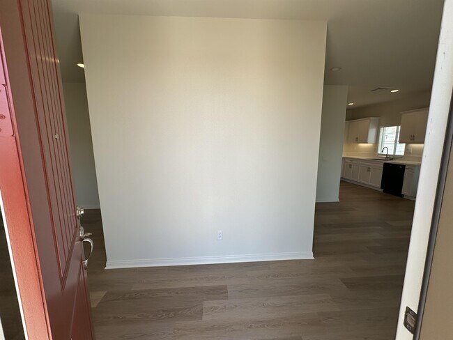 Photo - 2254 W Mill St House