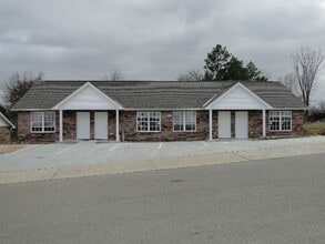Building Photo - 2013 Maxwell St