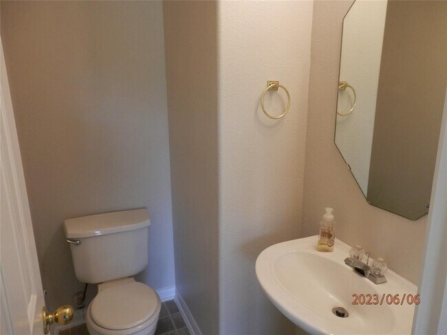 Foto del edificio - 1402 Cypress Cove St