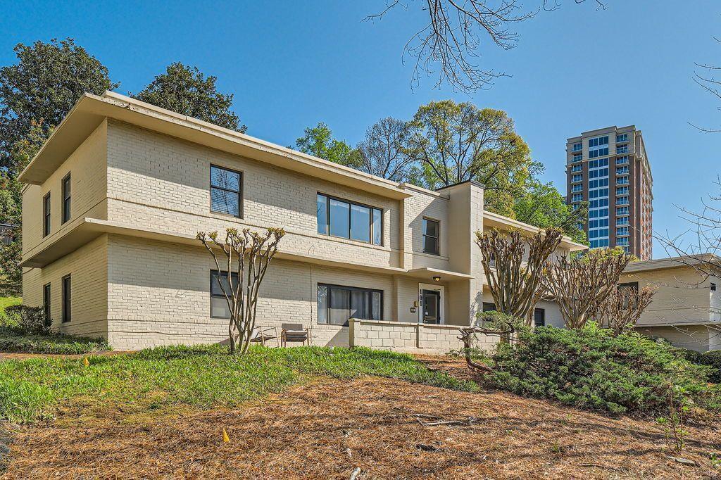 Primary Photo - 101 Ardmore Pl NW