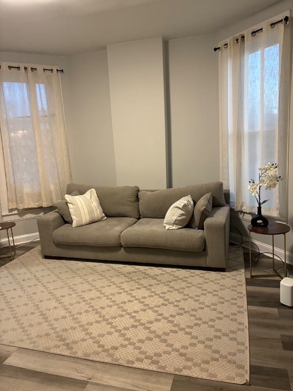 Photo - 118 N Mozart St Apartment