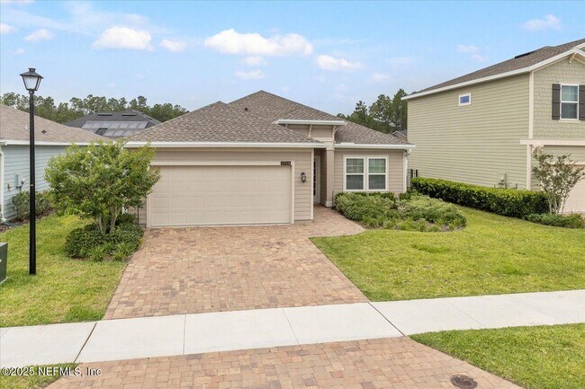 Building Photo - 1719 Amberly Dr