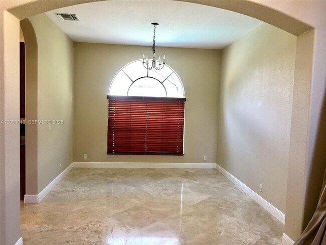 Foto del edificio - 7477 NW 114th Terrace