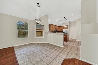 Building Photo - 14526 Red Tailed Hawk Ln