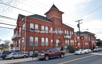 Building Photo - 420 W Pennsylvania Ave