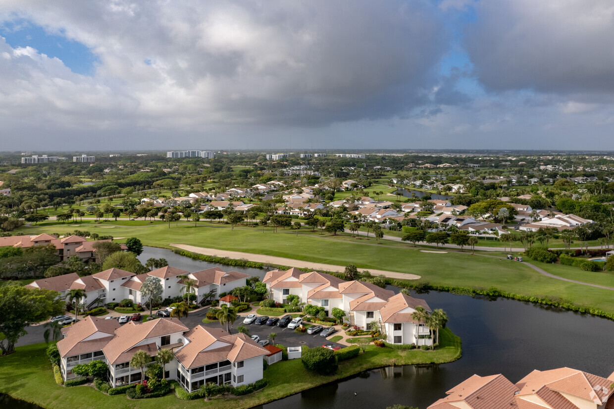 Primary Photo - Akoya Boca West