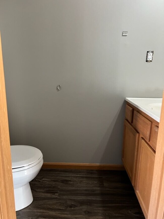 Foto del edificio - 1715 Dainesway Dr