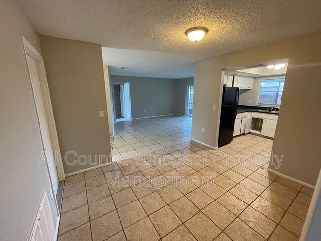 Foto del edificio - 3132 Orchard Dr.