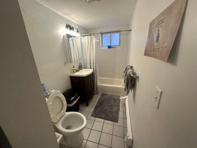Building Photo - Brighton 2 BR Apt available 1/1/26