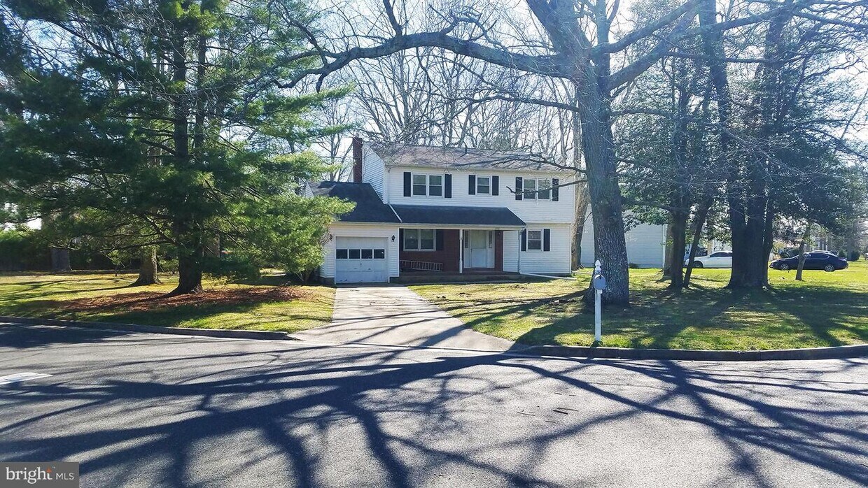 1113 Marlou Ave, Egg Harbor Township, NJ 08234 House Rental in Egg