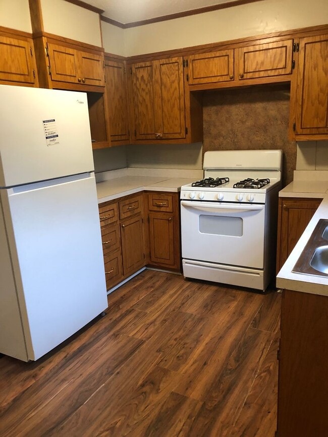 Building Photo - Charming Single-Story Home on a Spacious Lot