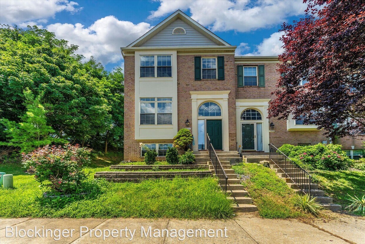 Primary Photo - 4 br, 3.5 bath House - 7224 Solar Walk