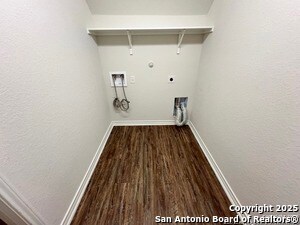 Foto del edificio - 11609 Hester Pass