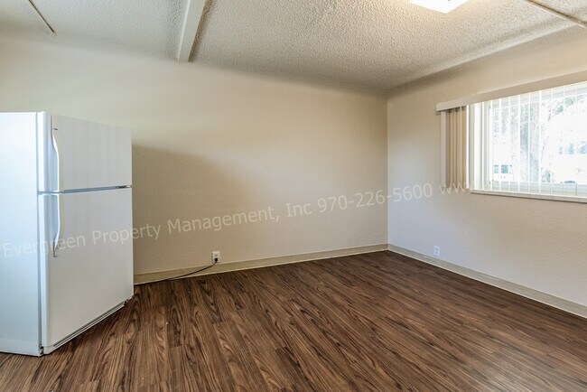 Foto del edificio - 161 S Lincoln Ave