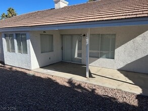 Building Photo - 2025 Big Bend Way