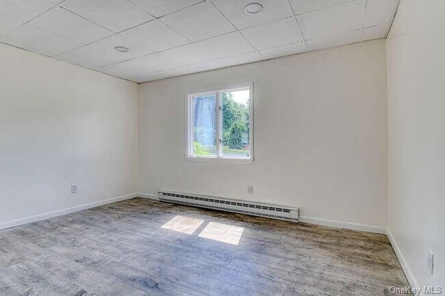 Building Photo - 1614 Rte 9W