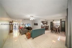Foto del edificio - 2540 Raleigh St