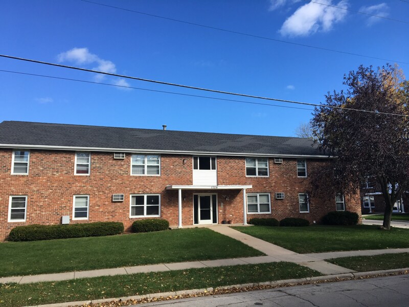 1659 Christiana St, Green Bay, WI 54303 House Rental in Green Bay, WI