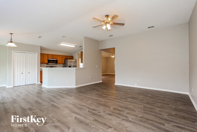 Foto del edificio - 12601 White Cedar Trail