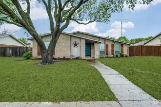 Building Photo - 1527 W Spring Creek Pkwy