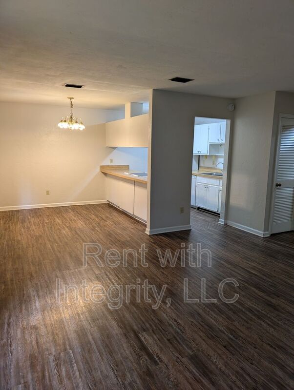 Foto del edificio - 671 Holyoke Ct