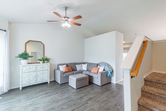 Foto del edificio - Just listed home for rent!