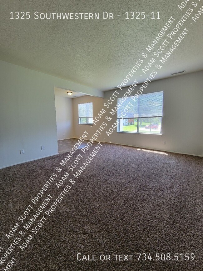 Foto del edificio - 1325 Southwestern Dr