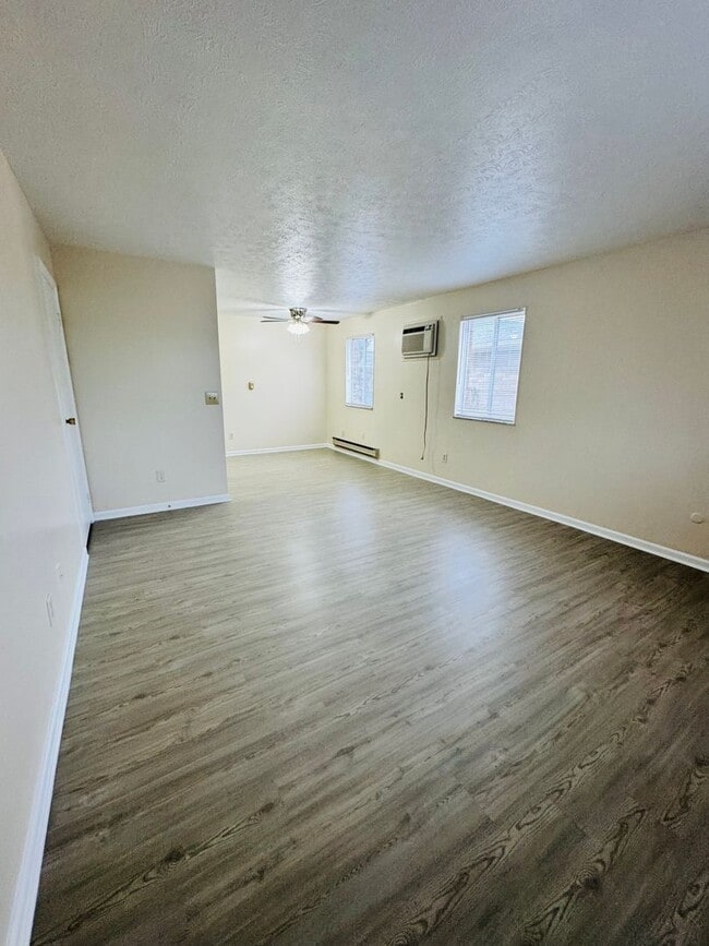 Foto del edificio - 1408 Jackson Ln
