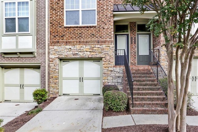 Building Photo - 1960 Cobblestone Cir NE