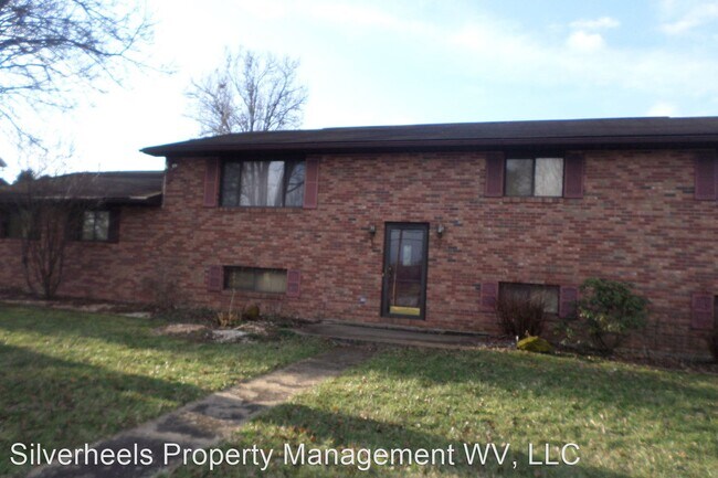 Foto del edificio - 4 br, 3 bath House - 206 East 4th Street