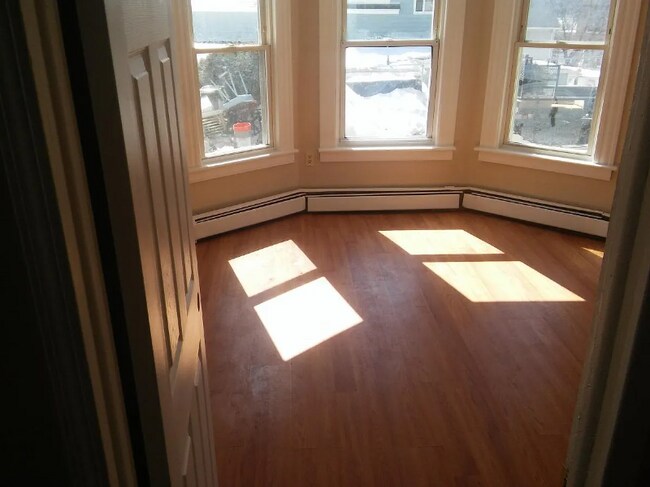 Foto del edificio - 9 Marley Pl