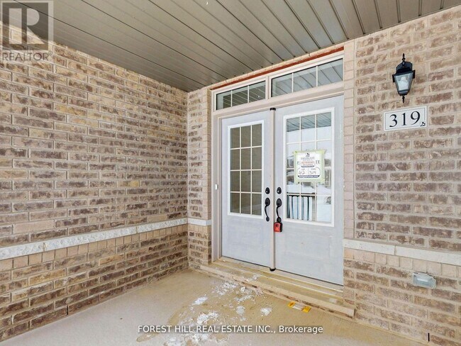 Building Photo - 319 Trillium Ct