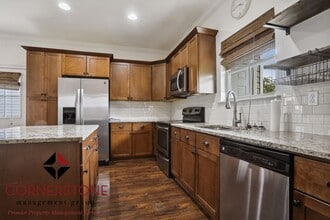Building Photo - 40524 Sage Field Ct