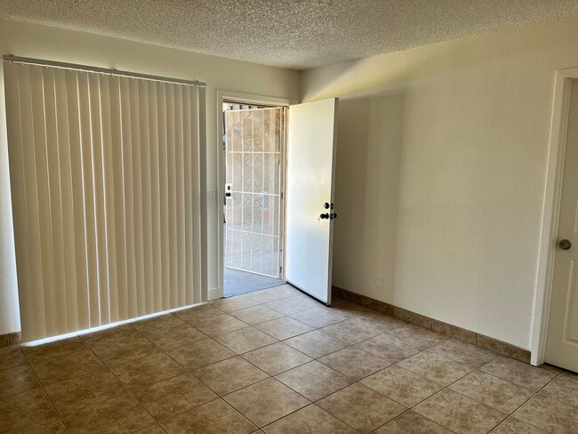 Foto del edificio - 2BD/2BA Apartment - Moreno Valley, CA