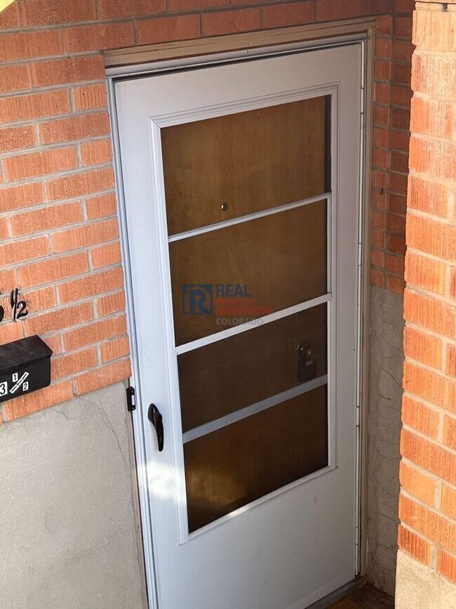 Foto del edificio - 1103 1/2 Emigh St-