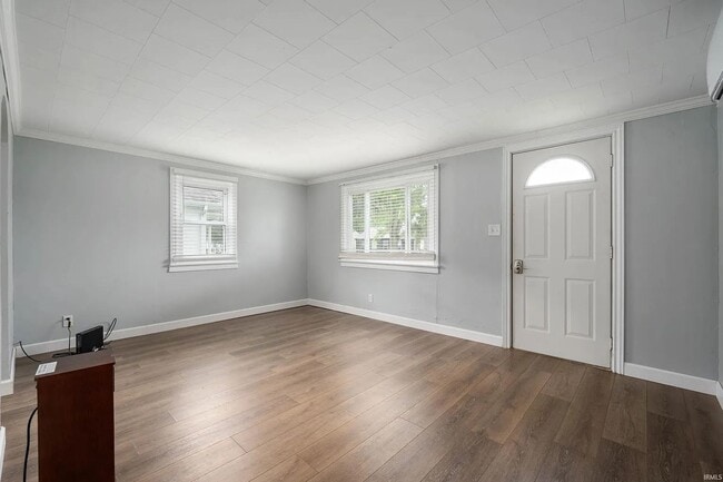 Foto del edificio - *IMMEDIATE MOVE IN* Close to Ball State an...
