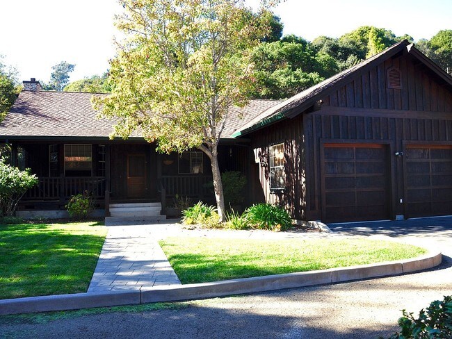 Building Photo - 2323 Old San Jose Rd