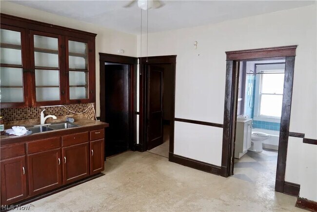 Foto del edificio - 4181 E 144th St