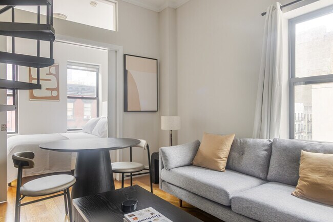 Foto del edificio - 515 W 47th St