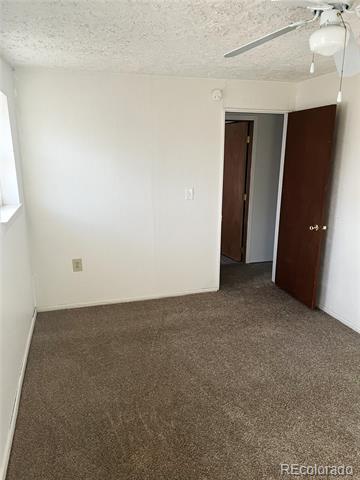 Building Photo - 2271 S Memphis St