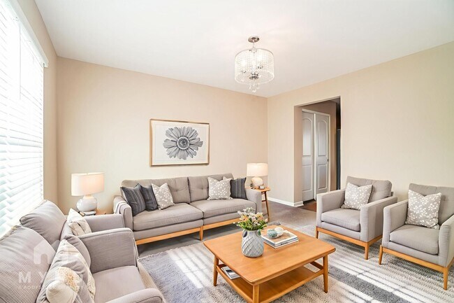 Foto del edificio - 5630 Branchville Dr