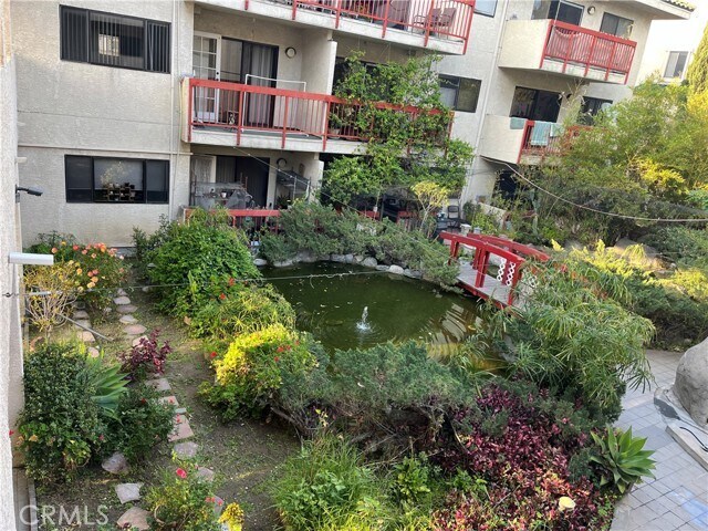 Foto principal - 330 N Rural Dr