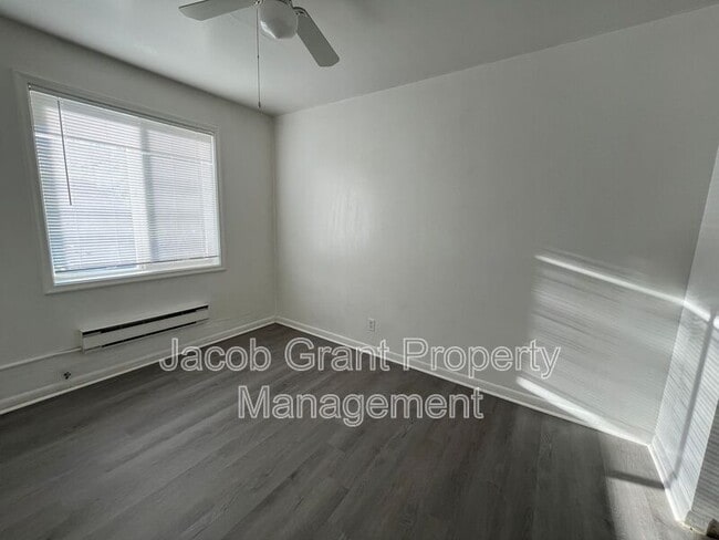 Building Photo - 575 Tiger Ave