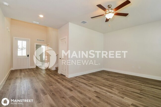 Foto del edificio - 301 S Pine Street, Deland, FL 32724