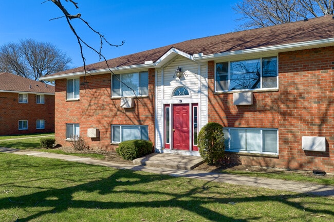 Exterior 3D - Poplar Gardens